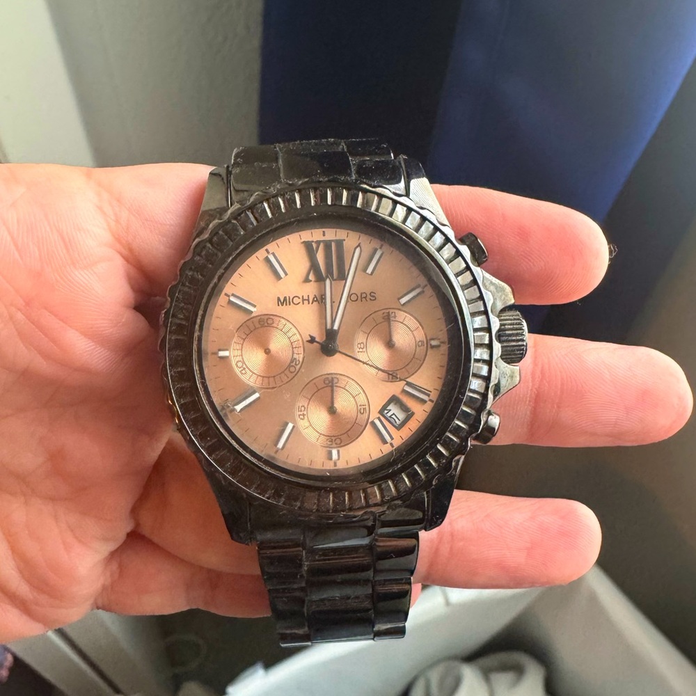 ✨MICHAEL KORS WATCH✨